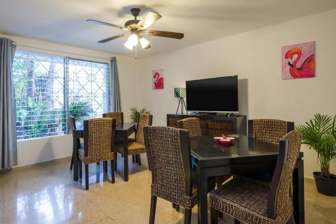 Casa Tropical Hotel Cancún Casa de hóspedes