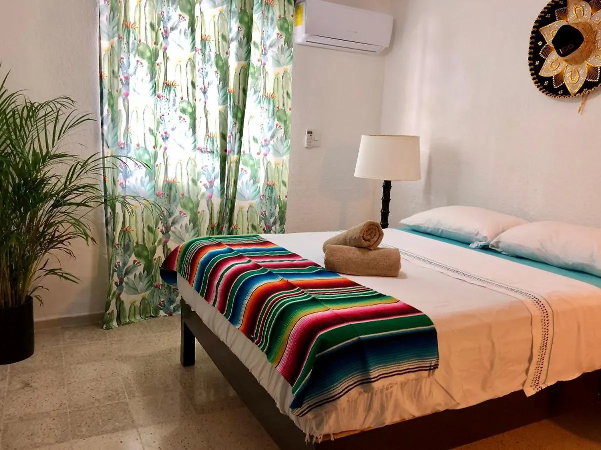 Guest house Casa Tropical Hotel Cancun