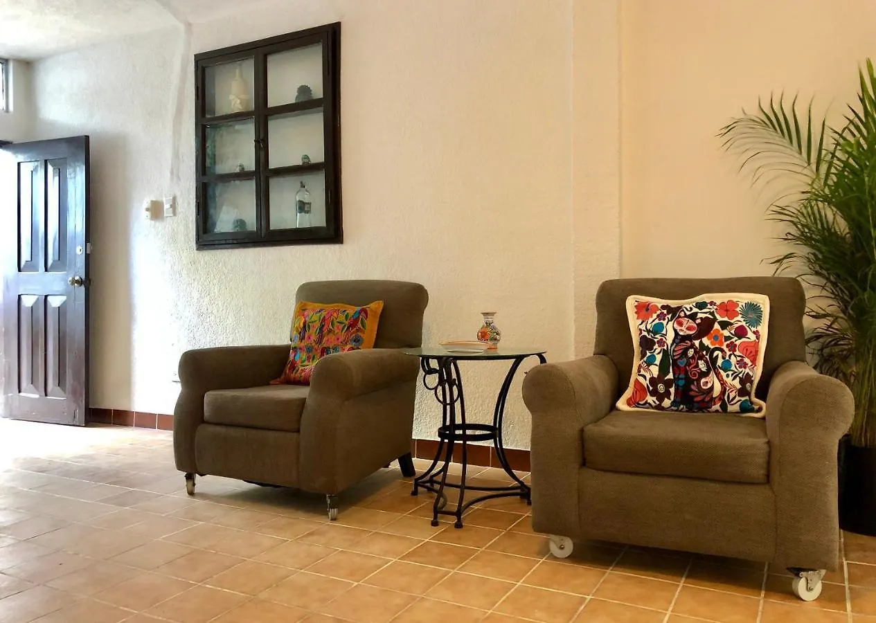 Guest house Casa Tropical Hotel Cancun Mexico
